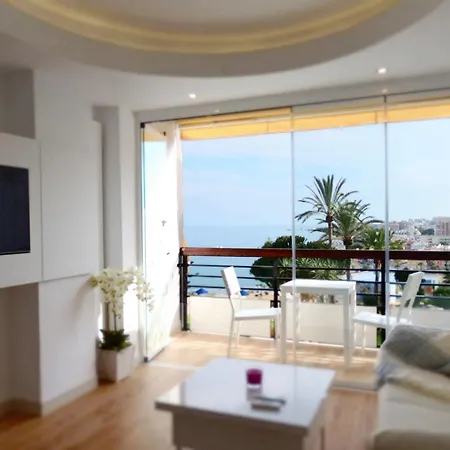 Szálloda Waterfront Santa Clara Torremolinos