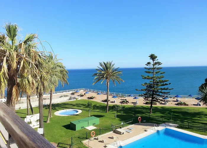 Hotel Waterfront Santa Clara 3*