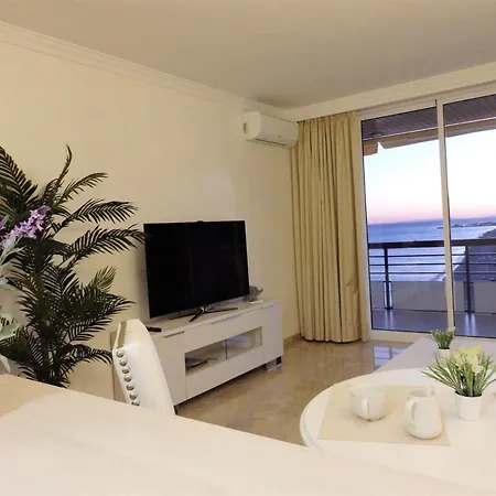 Hotel Waterfront Santa Clara 3*