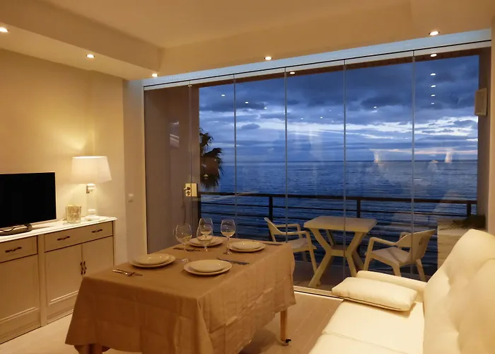 Waterfront Santa Clara ホテル 3*