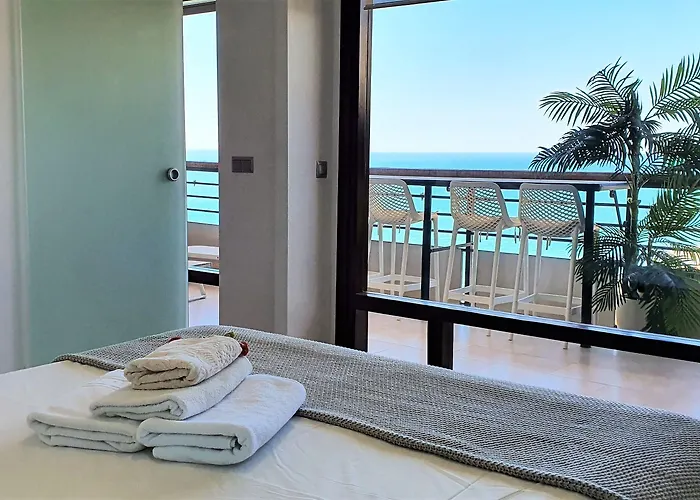 Waterfront Santa Clara Hotel Torremolinos